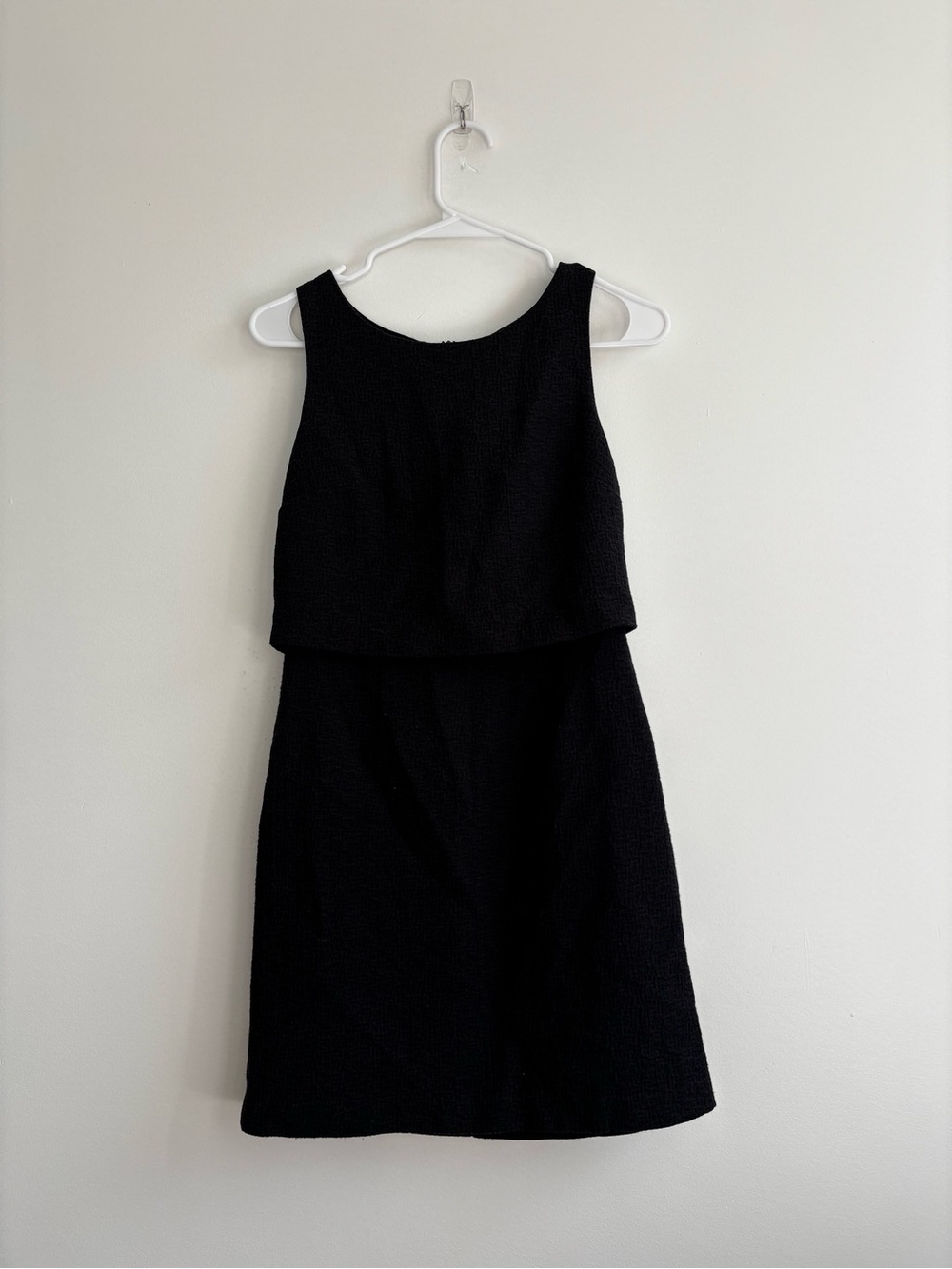 Banana Republic Black Sleeveless Two Tiered Dress Size 2 Petite